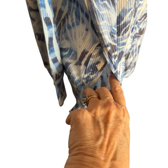 LOGO Lori Goldstein Blue Sea Cardigan Top Blue Button Women’s Pockets Large NWOT - Picture 5 of 10